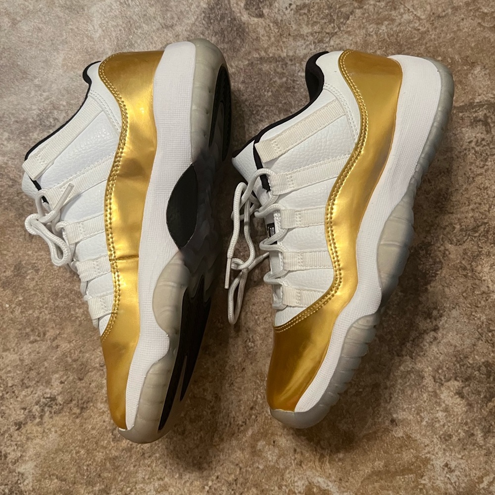 White and gold Retro 11 Low Grade school